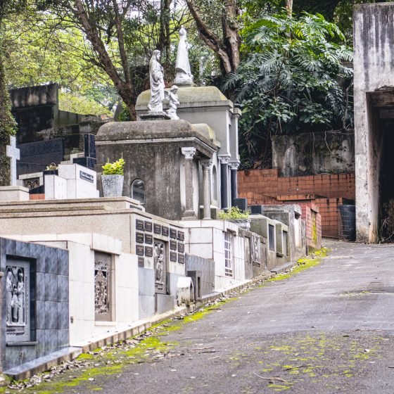 Jazigos do Cemitério Vila Mariana